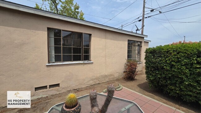 303 Palm Ave El Cajon, CA 92020 photo 3