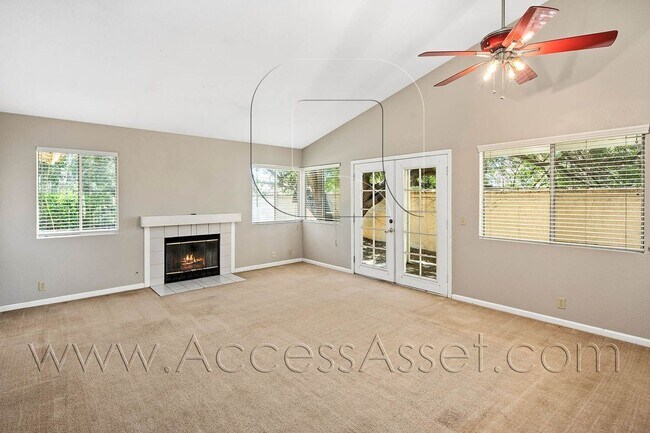 24768 Leafwood Dr Murrieta, CA 92562 photo 5