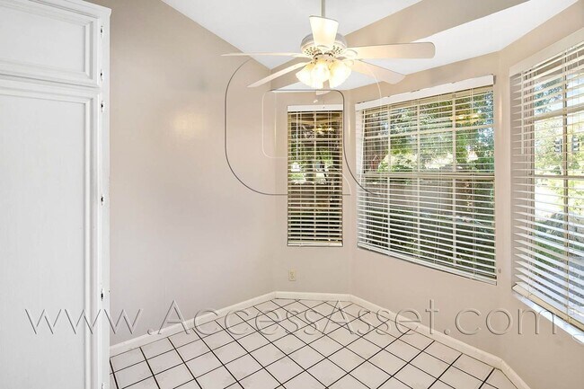 24768 Leafwood Dr Murrieta, CA 92562 photo 3