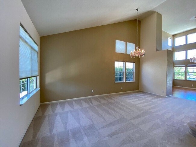 10 Peninsula Ct Napa, CA 94559 photo 4