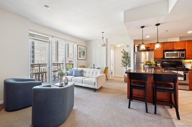 1240 India St San Diego, CA 92101 photo 4