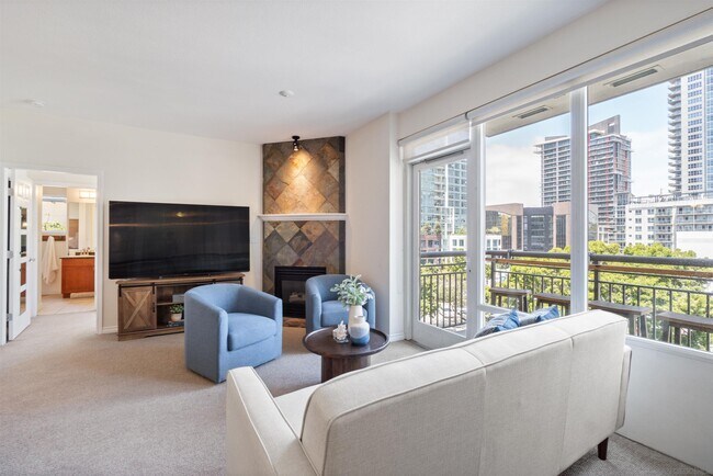 1240 India St San Diego, CA 92101 photo 2