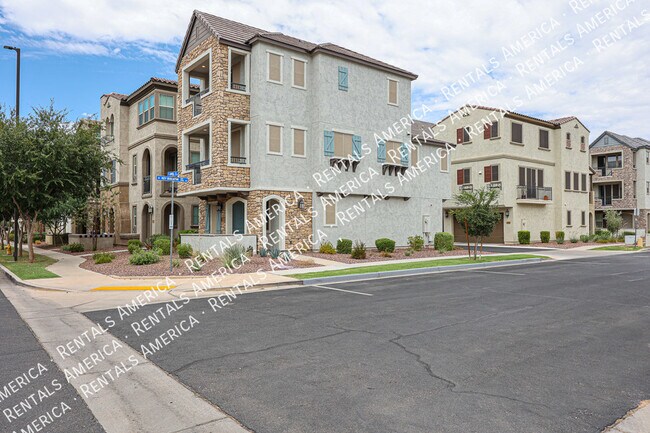1701 East Dogwood Lane, Gilbert, AZ 85295 photo 2
