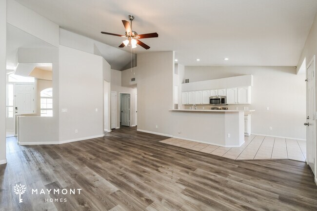 11448 E Dartmouth St Mesa, AZ 85207 photo 4