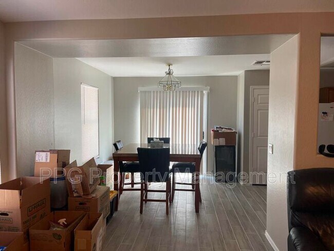 15655 W Port Au Prince Ln Surprise, AZ 85379 photo 5