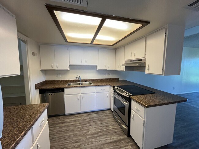 3034 E Cicero St Mesa, AZ 85213 photo 5