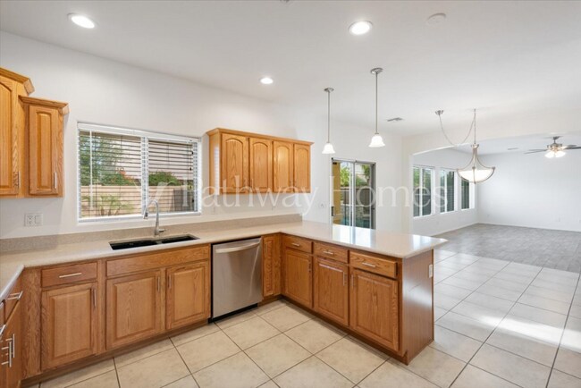 17762 W Watson Ln Surprise, AZ 85388 photo 3