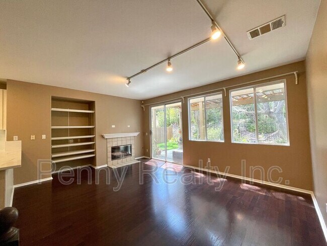 4907 Wheelhouse Dr San Diego, CA 92154 photo 3