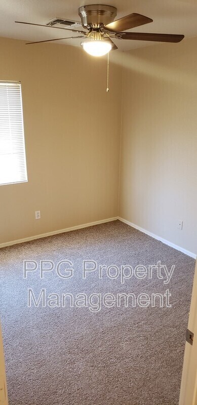 2434 S 83rd Dr Tolleson, AZ 85353 photo 5