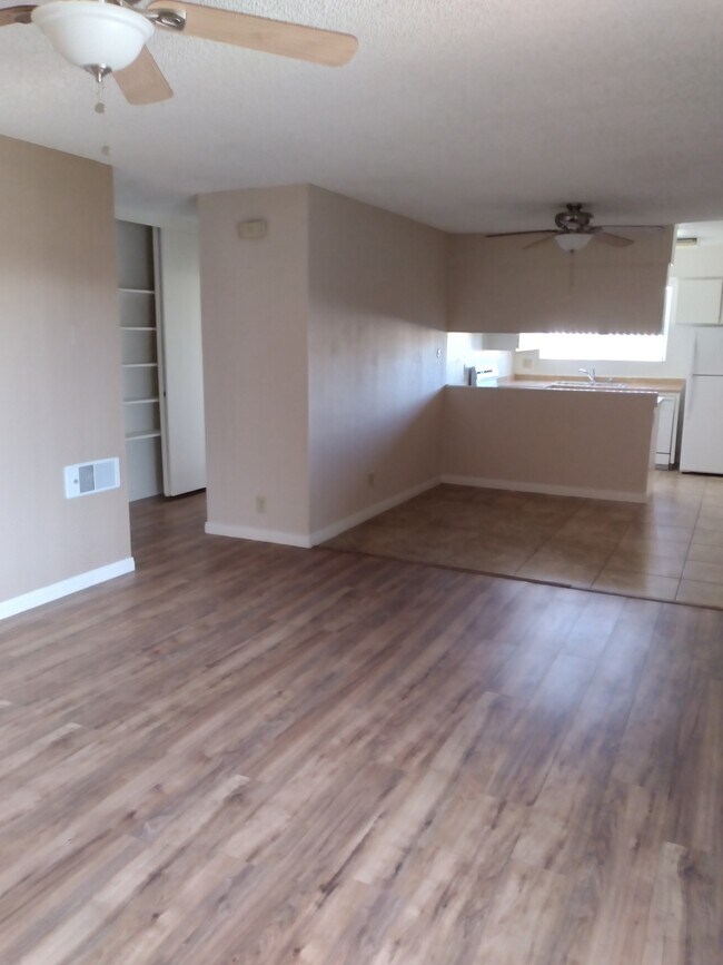 Park Verde Apartments photo 4