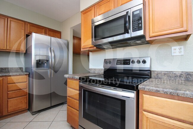 5012 S Kenneth Pl Tempe, AZ 85282 photo 3