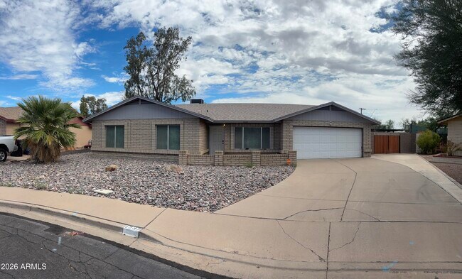 1237 W Ellis St Mesa, AZ 85201