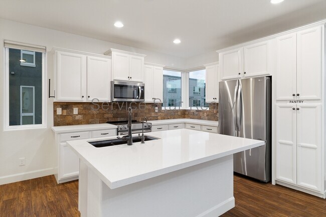 1250 N Abbey Ln Chandler, AZ 85226 photo 5