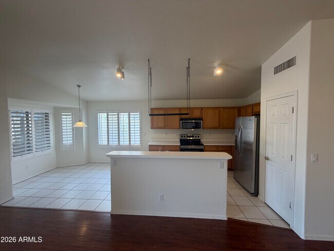 12054 S 44th St Phoenix, AZ 85044 photo 5