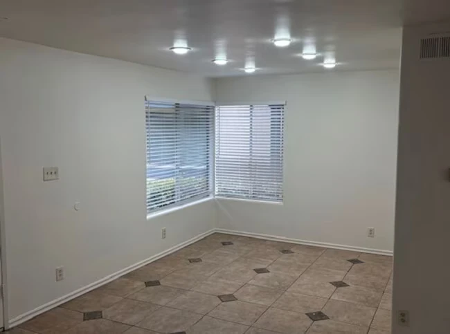 1680 Oro Vista Rd San Diego, CA 92154 photo 4