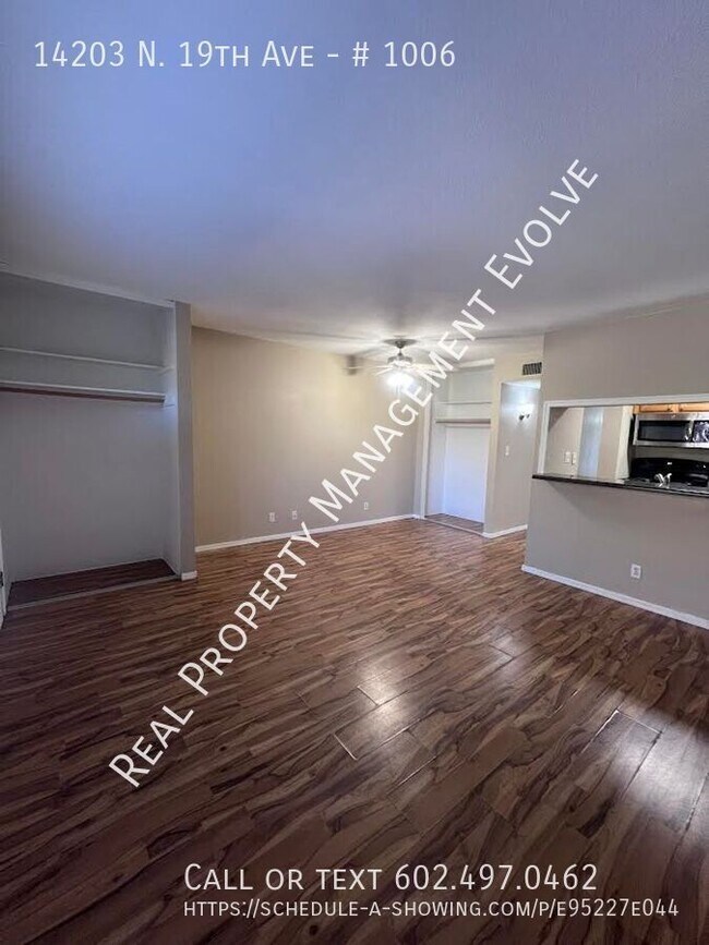 14203 N 19th Ave Phoenix, AZ 85023 photo 3