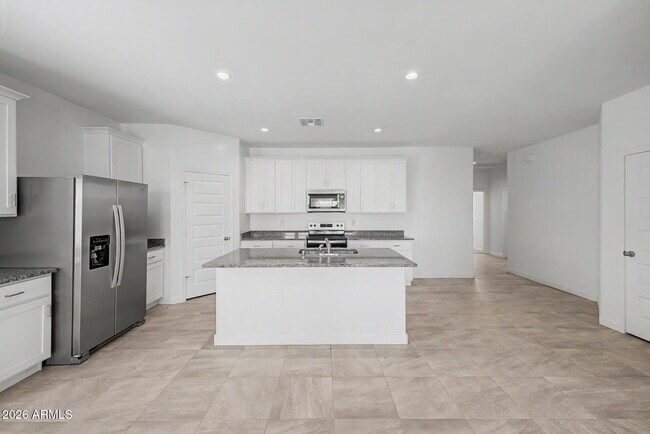 38155 W Giallo Ln Maricopa, AZ 85138 photo 5