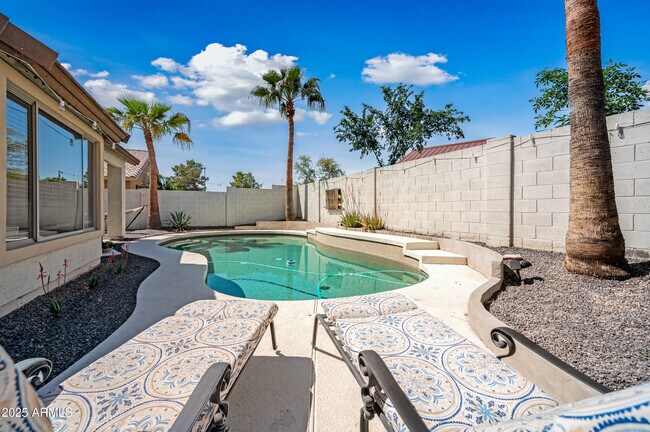 3228 E Sandy Way Gilbert, AZ 85297 photo 3