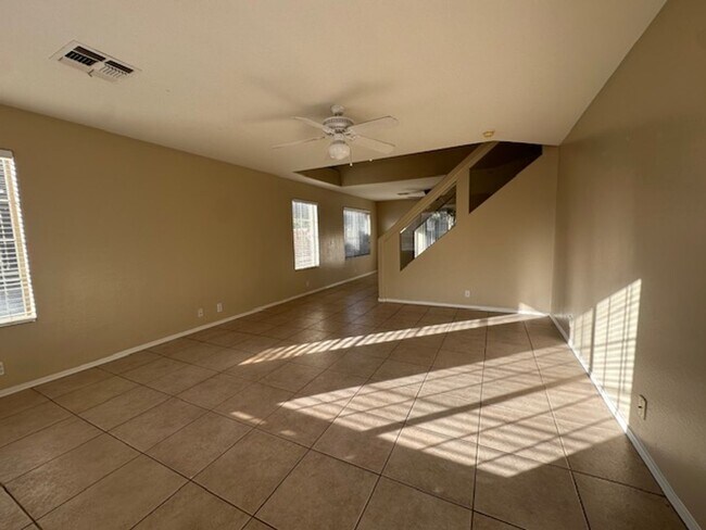 2464 E Jasper Dr Gilbert, AZ 85296 photo 2