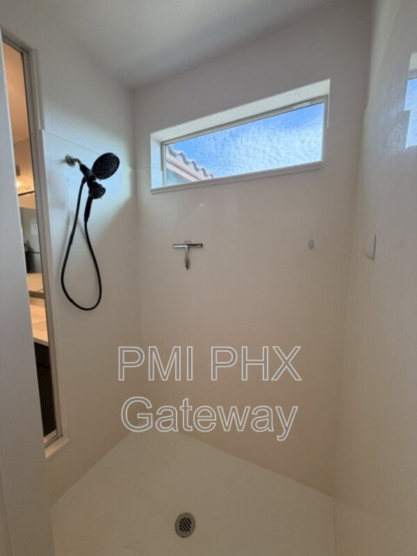 5169 S Moccasin Trail Gilbert, AZ 85298 photo 5