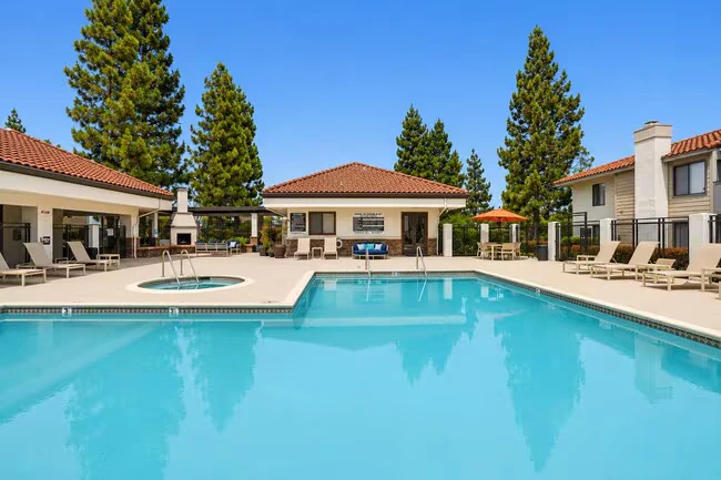 Shadowridge Woodbend photo 4