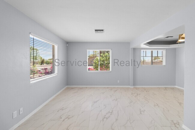 3602 N 21st Dr Phoenix, AZ 85015 photo 3