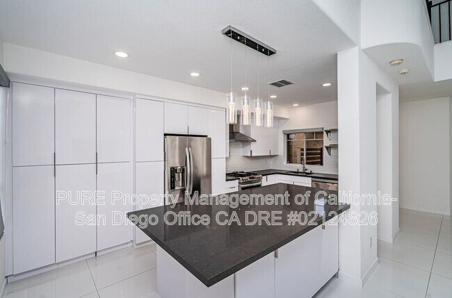 12430 Ruette Alliante San Diego, CA 92130 photo 5