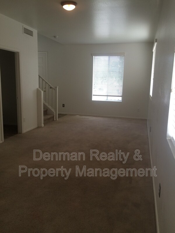 3914 S 52nd Ln Phoenix, AZ 85043 photo 3