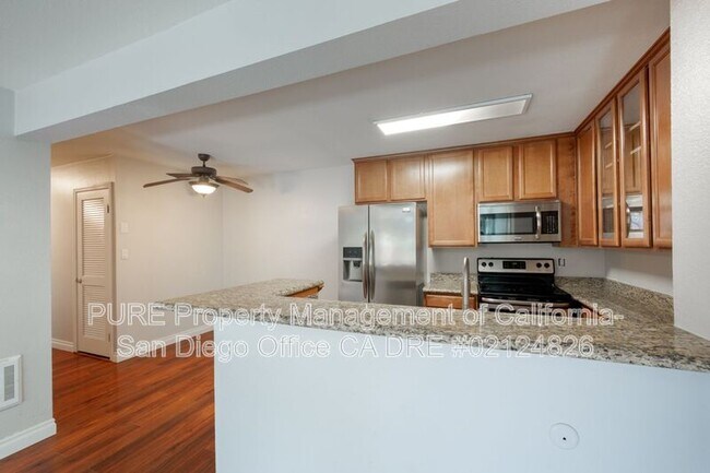7767 Margerum Ave San Diego, CA 92120 photo 2