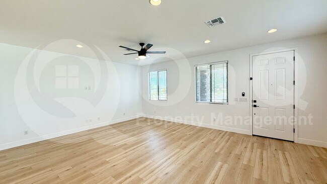 1282 W Sparrow Dr Queen Creek, AZ 85140 photo 5