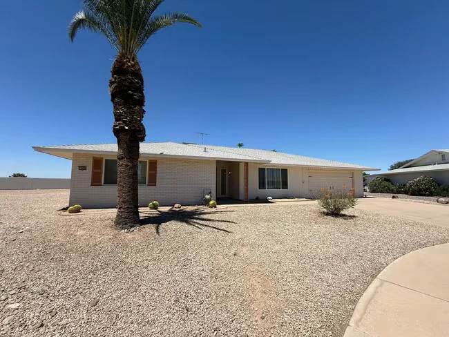 12406 N Vista Grande Ct Sun City, AZ 85351 photo 2