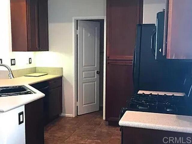 503 Almond Rd San Marcos, CA 92078 photo 2