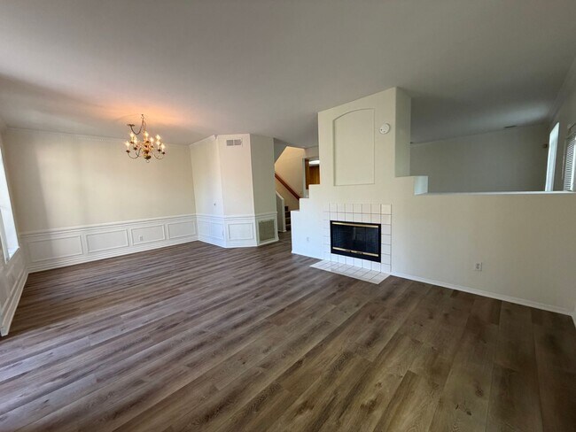 11970 Black Mountain Rd San Diego, CA 92129 photo 3