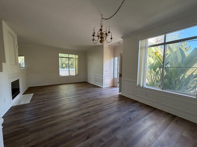 11970 Black Mountain Rd San Diego, CA 92129 photo 4