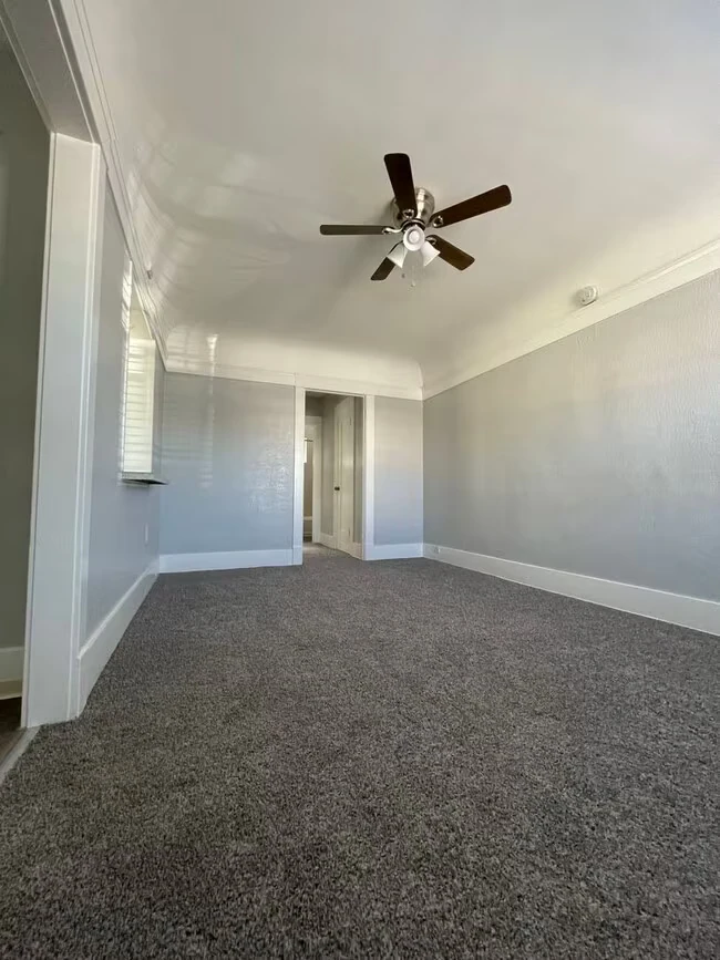 1533-1533 Madison Ave San Diego, CA 92116 photo 2
