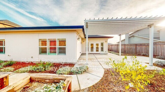 1949 San Salvador Dr Santa Rosa, CA 95403 photo 4