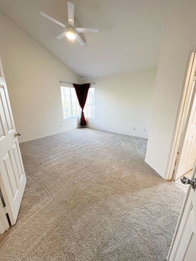 12625 El Camino Real San Diego, CA 92130 photo 4