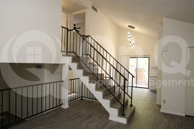 921 W University Dr Mesa, AZ 85201 photo 5