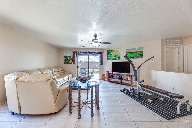 1840 N Parkside Ln Casa Grande, AZ 85122 photo 4