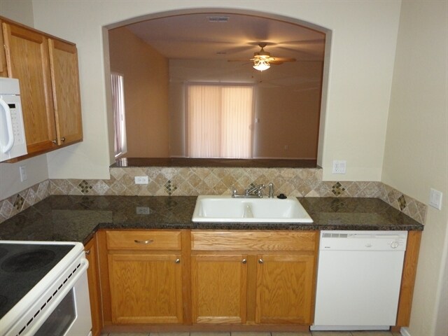 921 W Saint Charles Ave Phoenix, AZ 85041 photo 3