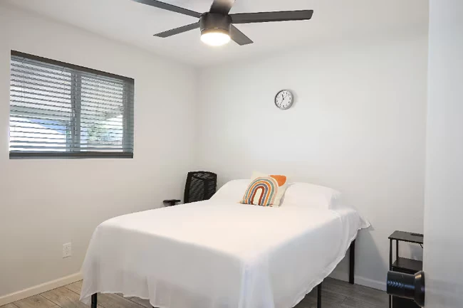 1630 E 12th St Tempe, AZ 85281 photo 2