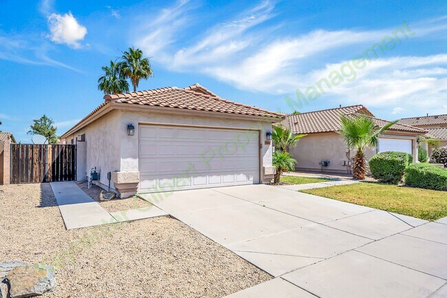1284 W Kingbird Dr photo 5