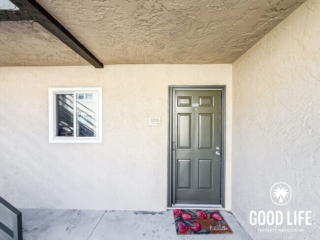 7445 Charmant Dr San Diego, CA 92122
