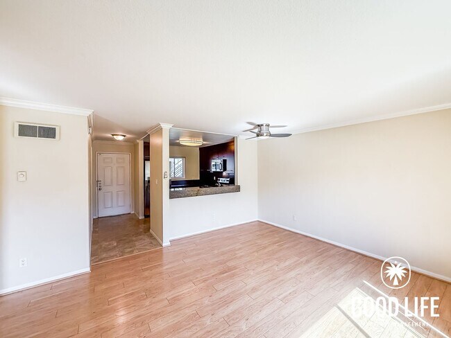 7445 Charmant Dr San Diego, CA 92122 photo 4