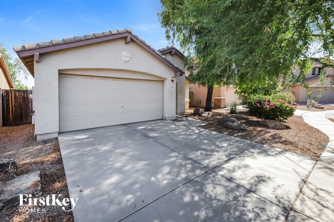 5346 W Jessica Ln photo 4