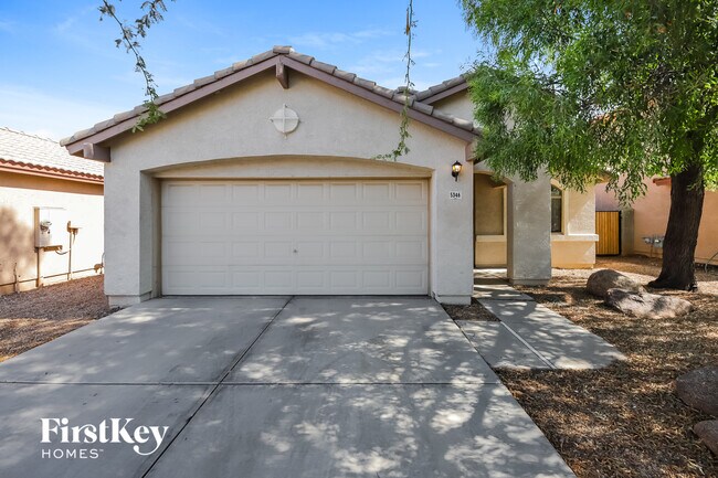 5346 W Jessica Ln photo 2