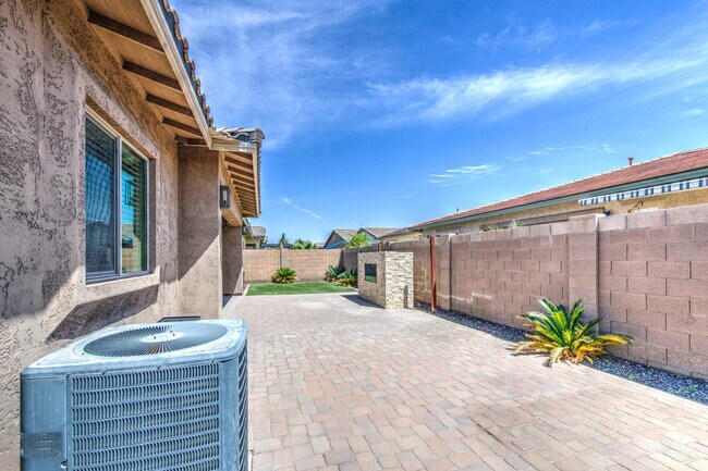 22689 E Munoz St Queen Creek, AZ 85142 photo 5