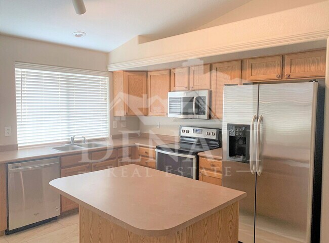 1723 E Erie St Gilbert, AZ 85295 photo 5