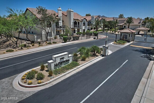 11011 N 92nd St Scottsdale, AZ 85260 photo 2