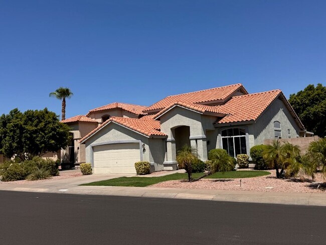 Beautiful Chandler Rental Dobson & Ray